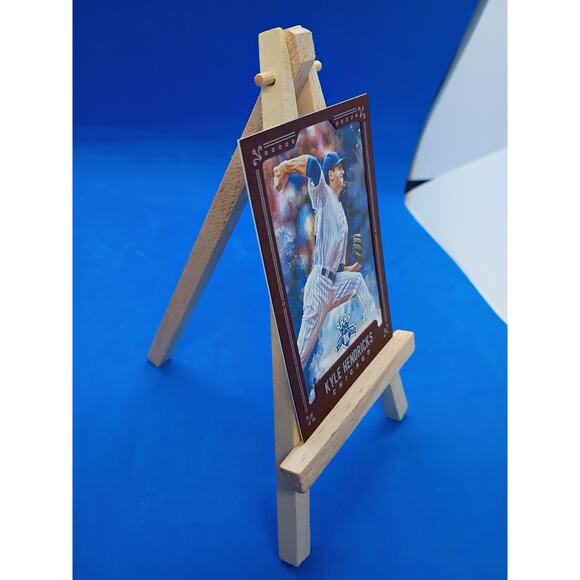 2017 Panini Diamond Kings - SP Kyle Hendricks #117 Brown Framed /49 - Picture 5 of 9